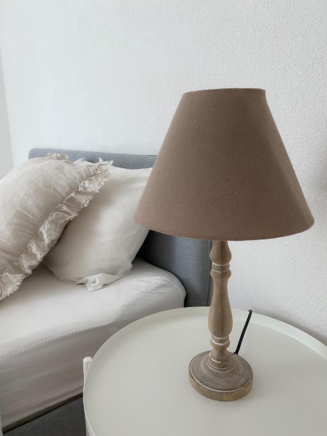 Lakeview Guesthouse With Two Bedrooms & Private Bathroom Chatillon  Extérieur photo